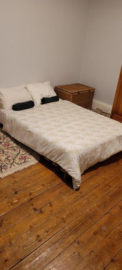 City Centre Flat - Sleep Upto 4 Edimburgo Exterior foto